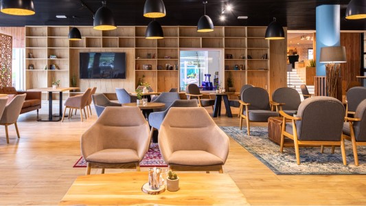 Hotell i bergen i Karpacz, semester på Sněžka